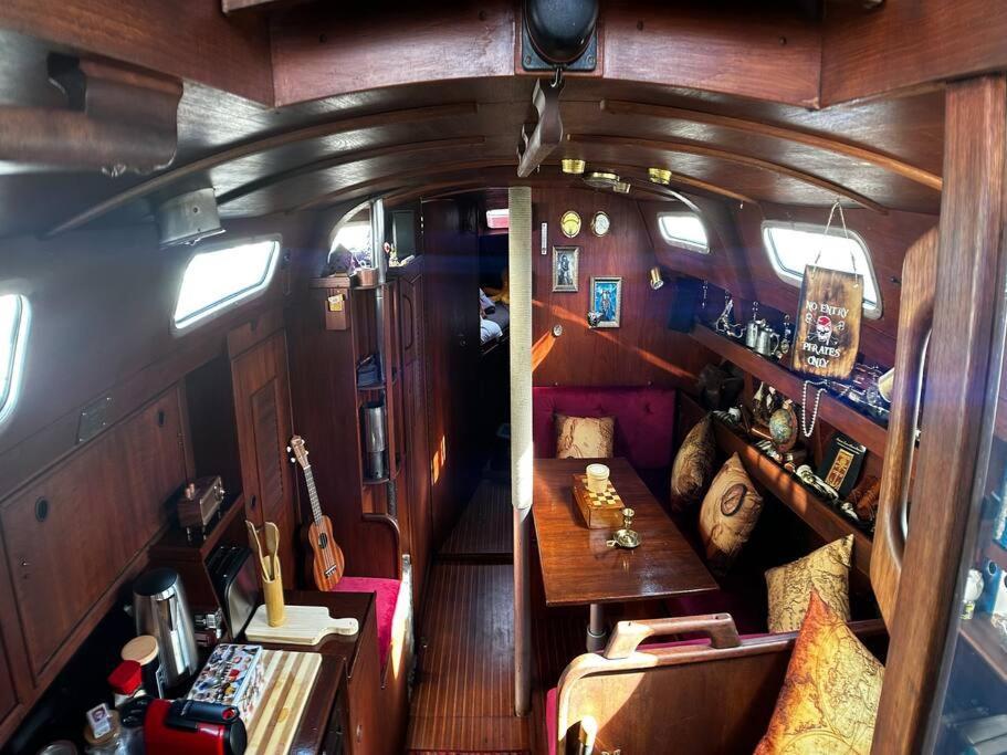 The Captains Locker - 30Ft Yacht San Miguel de Abona Exterior photo