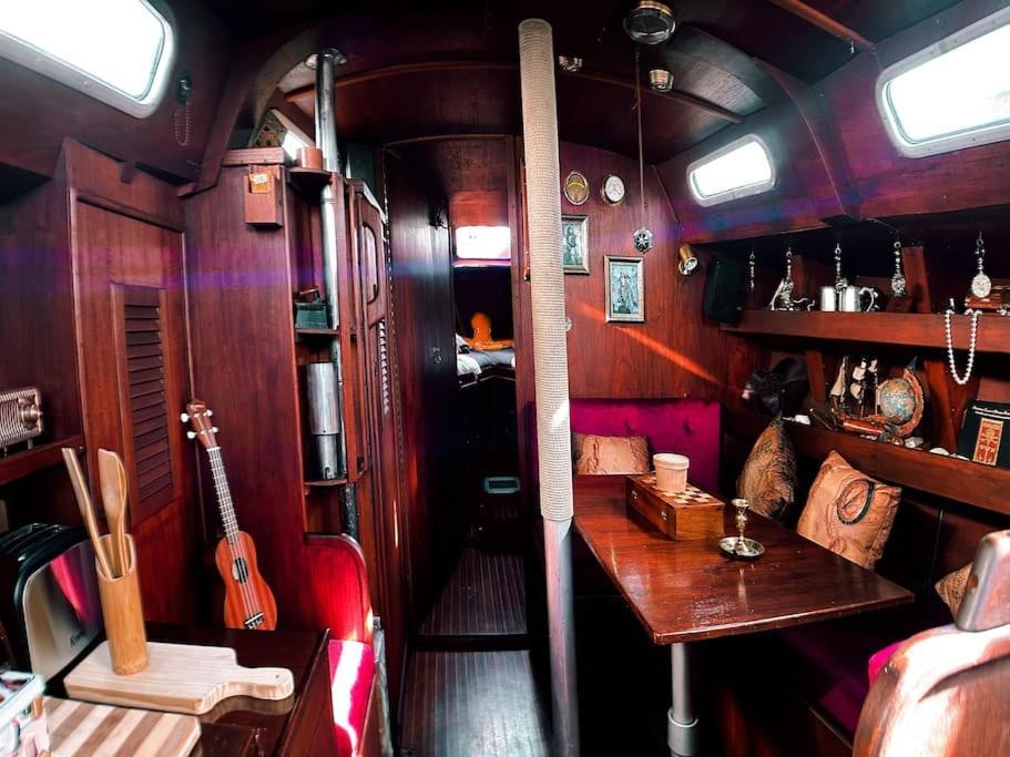The Captains Locker - 30Ft Yacht San Miguel de Abona Exterior photo
